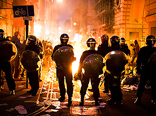 Soical media and the London riots. Credit: citygeographics.org